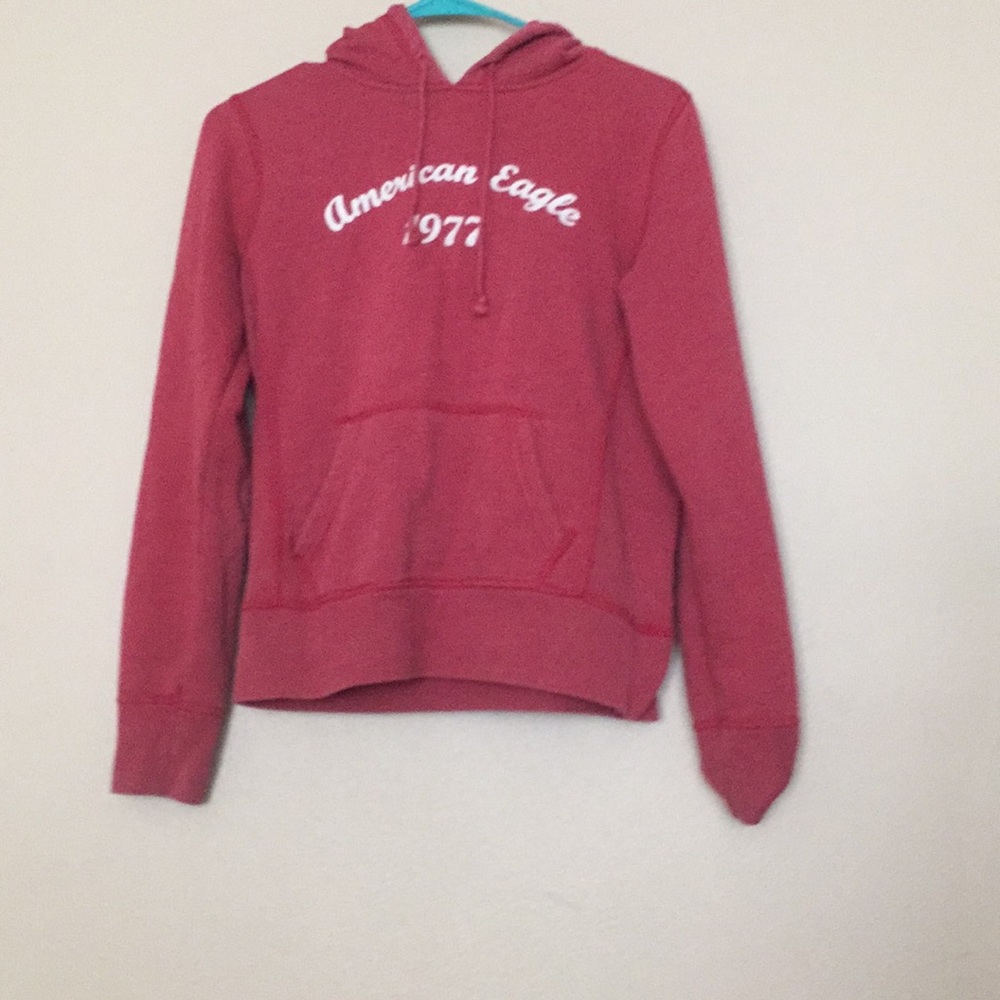 A red american eagle sweatshirt